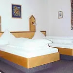 Bei Liebe's Hotel