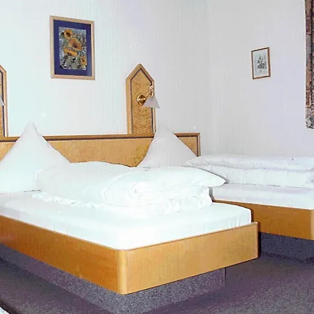Bei Liebe's Hotel
